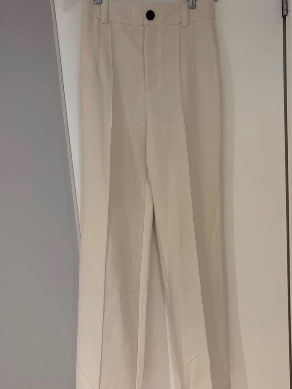 Zara Women’s Cream Straight-Leg Dress Pants
